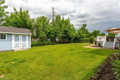 153 Buckingham Dr, Elyria, OH 44035 photo 6