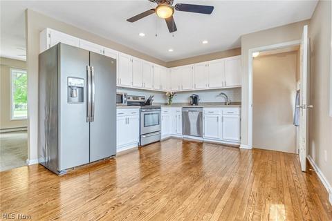 1807 Abbe Rd S, Elyria, OH 44035 photo 4