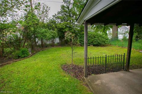 4702 Pershing Ave, Parma, OH 44134 photo 30