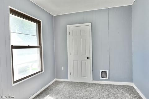 32 Franklin Ave, Niles, OH 44446 photo 23
