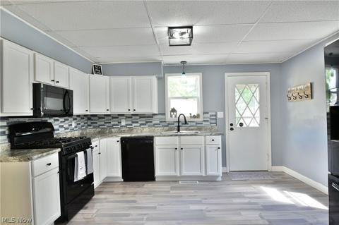32 Franklin Ave, Niles, OH 44446 photo 8