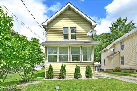 32 Franklin Ave, Niles, OH 44446 photo 1