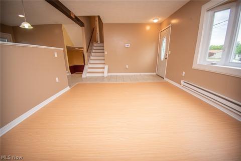1714 Abbe Rd S, Elyria, OH 44035 photo 8