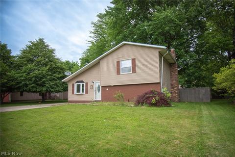 1714 Abbe Rd S, Elyria, OH 44035 photo 2
