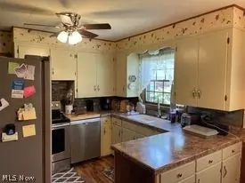6230 Francis Ave, Ashtabula, OH 44004 photo 14