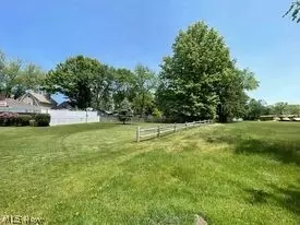 6230 Francis Ave, Ashtabula, OH 44004 photo 3