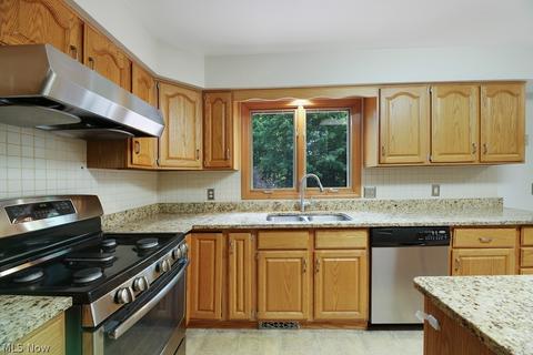 36353 Derby Downs Dr, Solon, OH 44139 photo 10