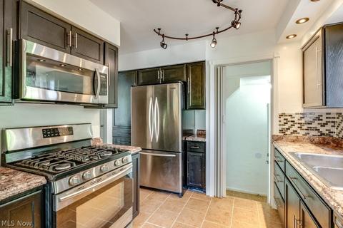 5811 Gilbert Ave, Parma, OH 44129 photo 11