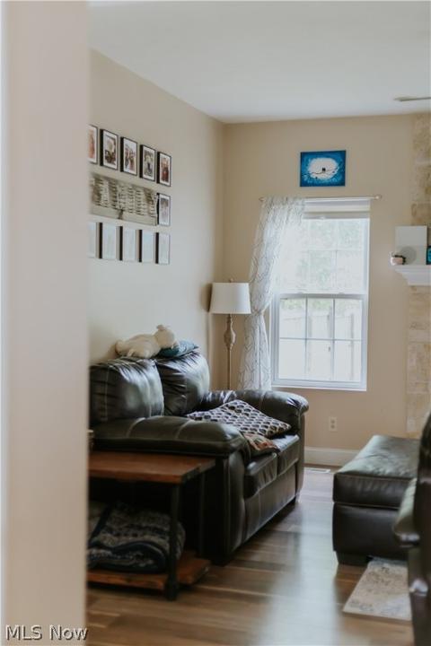 1903 Robindale St, Wickliffe, OH 44092 photo 8