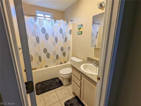 1903 Robindale St, Wickliffe, OH 44092 photo 20