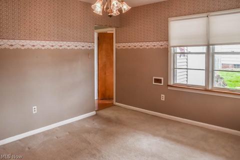 1637 Broad Ave NW, Canton, OH 44708 photo 7