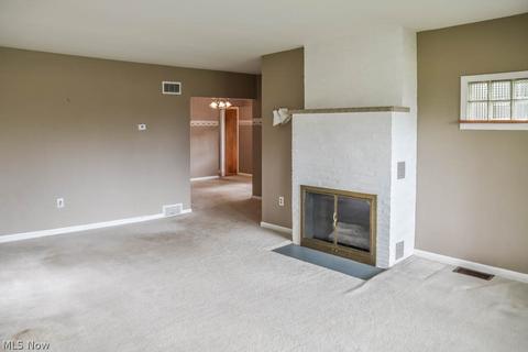 1637 Broad Ave NW, Canton, OH 44708 photo 2