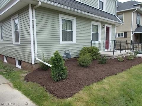 333 Eastern Heights Blvd, Elyria, OH 44035 photo 4