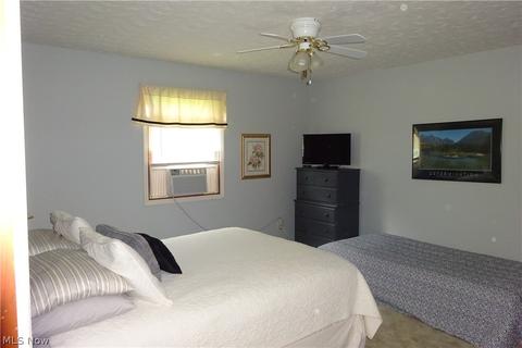 6003 Ely Vista Dr, Parma, OH 44129 photo 19