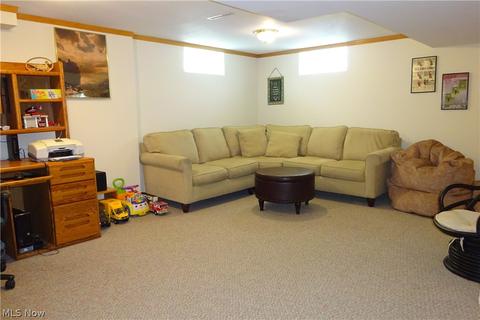 6003 Ely Vista Dr, Parma, OH 44129 photo 22