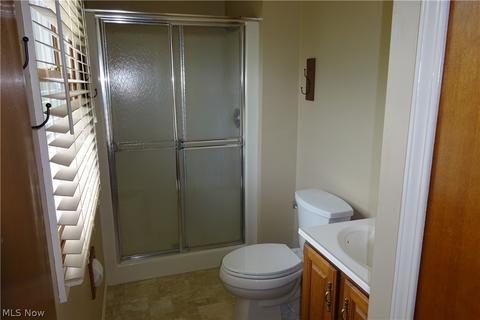 6003 Ely Vista Dr, Parma, OH 44129 photo 15