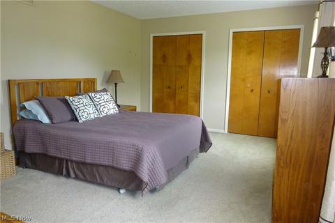 6003 Ely Vista Dr, Parma, OH 44129 photo 12