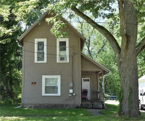 5733 Madison Ave, Ashtabula, OH 44004 photo 1
