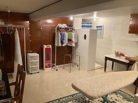 7269 Barton Cir, Parma, OH 44129 photo 33