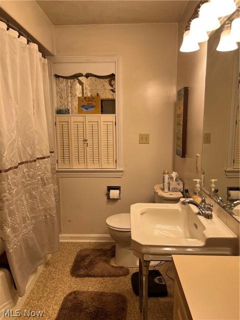 2024 E 44th St, Ashtabula, OH 44004 photo 7