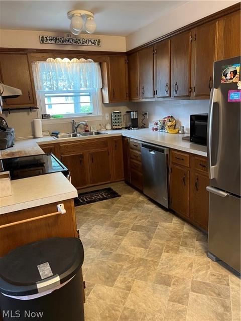 2024 E 44th St, Ashtabula, OH 44004 photo 17