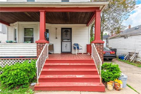 252 13th St, Elyria, OH 44035 photo 2