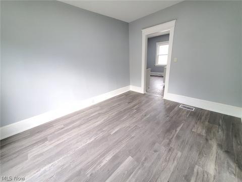 829 W 50th St, Ashtabula, OH 44004 photo 12
