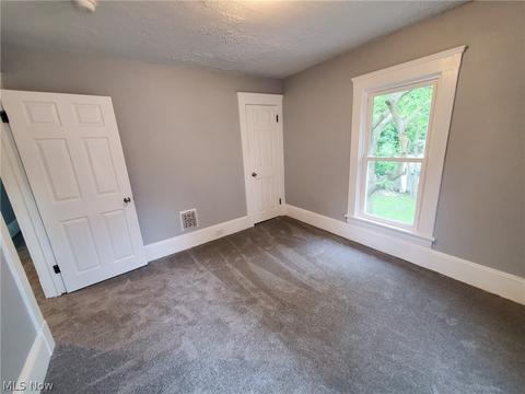 829 W 50th St, Ashtabula, OH 44004 photo 25