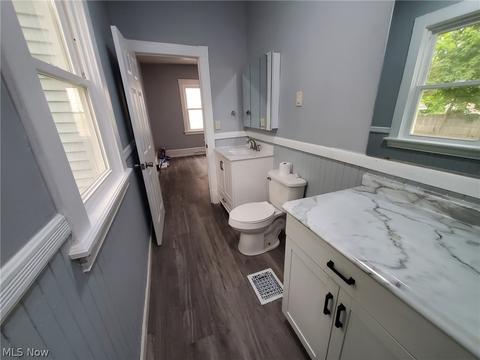 829 W 50th St, Ashtabula, OH 44004 photo 15