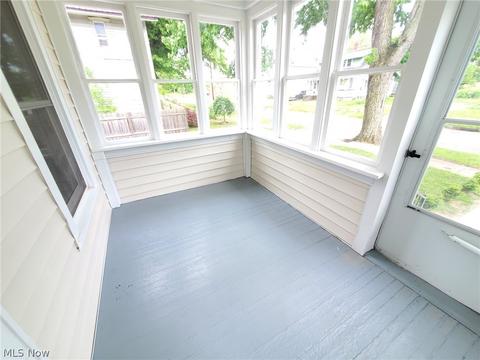 829 W 50th St, Ashtabula, OH 44004 photo 4