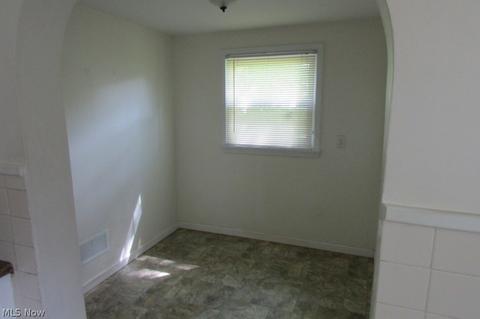 6122 Gateway Blvd S, Elyria, OH 44035 photo 4