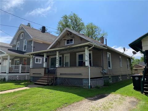 1650 Walnut Blvd, Ashtabula, OH 44004 photo 2
