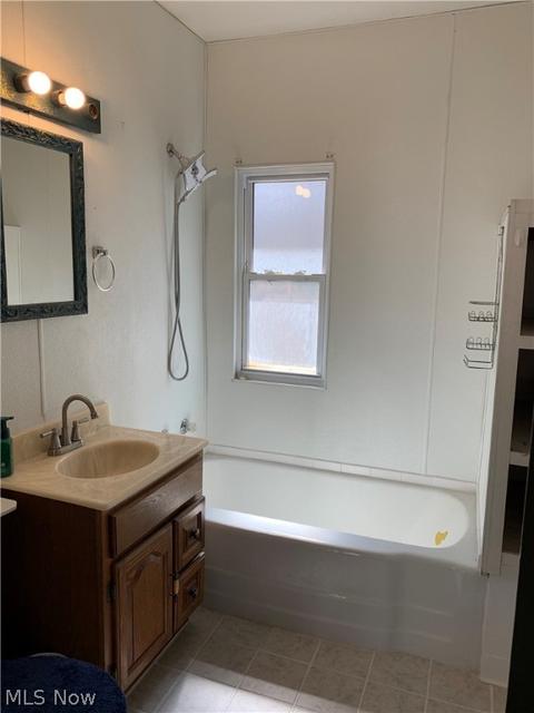 1650 Walnut Blvd, Ashtabula, OH 44004 photo 12