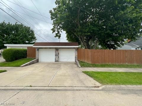 3501 Park Dr, Parma, OH 44134 photo 3