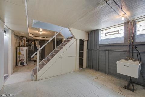 6313 Ackley Rd, Parma, OH 44129 photo 30