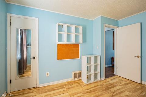 1265 Hilltop Dr, Akron, OH 44310 photo 20