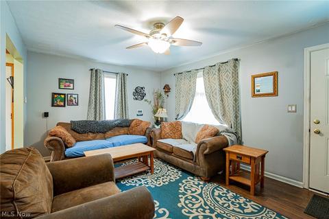 1265 Hilltop Dr, Akron, OH 44310 photo 8