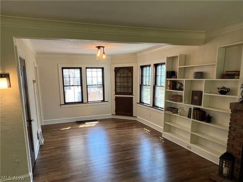 144 Lee Rd, Berea, OH 44017 photo 1