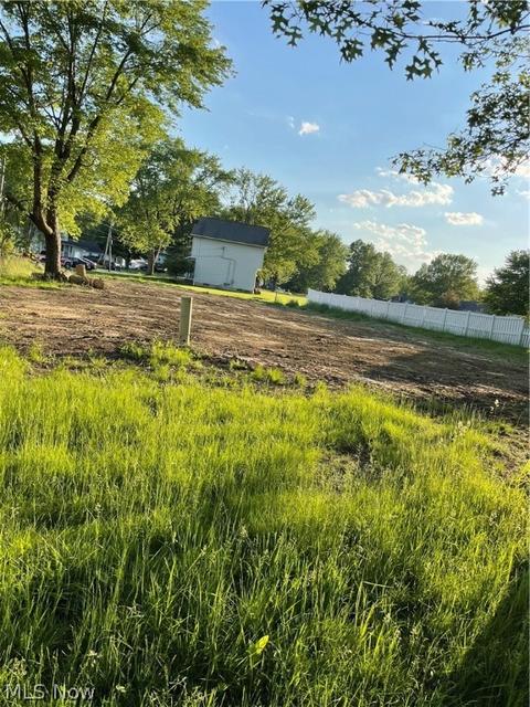 9117 Maple Grove Rd, Windham, OH 44288 photo 3