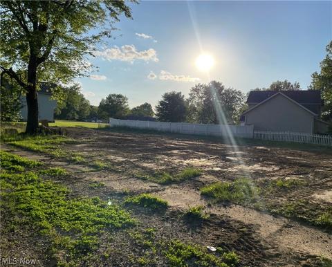 9117 Maple Grove Rd, Windham, OH 44288 photo 1