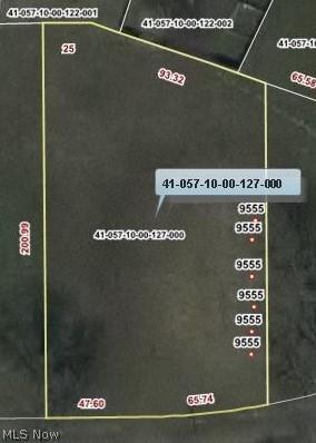 9555 Cloverleaf Rd, Windham, OH 44288 photo 3