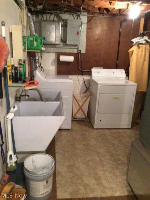 659 E 240th St, Euclid, OH 44123 photo 31