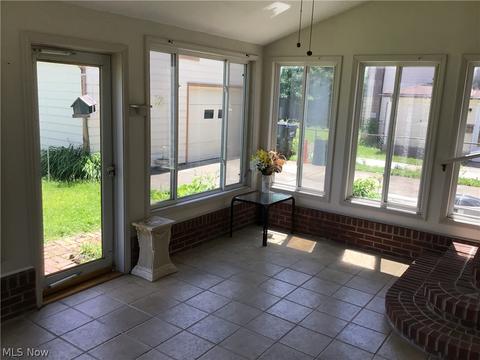 659 E 240th St, Euclid, OH 44123 photo 20