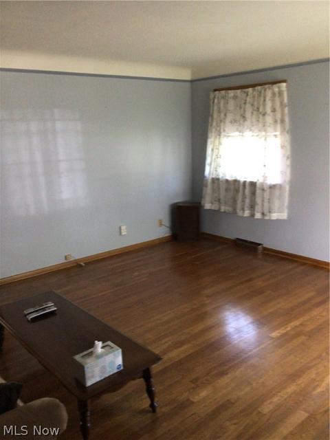 659 E 240th St, Euclid, OH 44123 photo 9