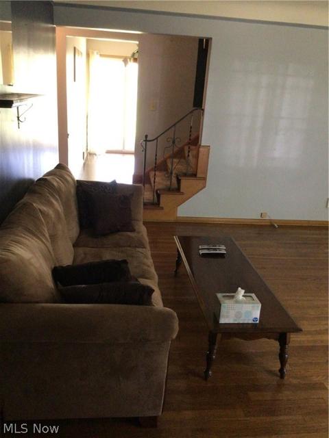 659 E 240th St, Euclid, OH 44123 photo 10