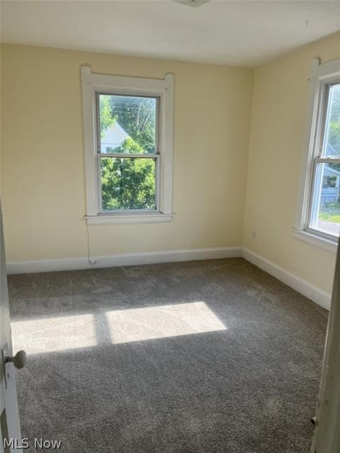 137 Bath St, Elyria, OH 44035 photo 3