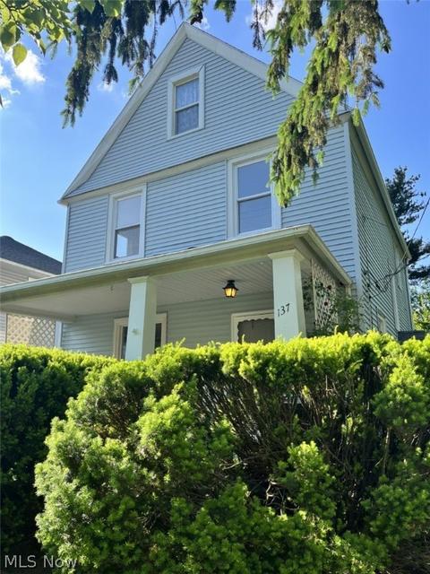 137 Bath St, Elyria, OH 44035 photo 8
