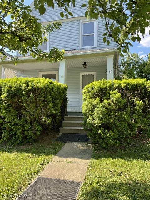 137 Bath St, Elyria, OH 44035 photo 1