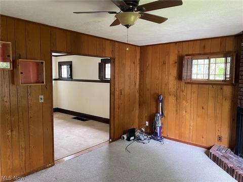 294 E 197th St, Euclid, OH 44119 photo 8