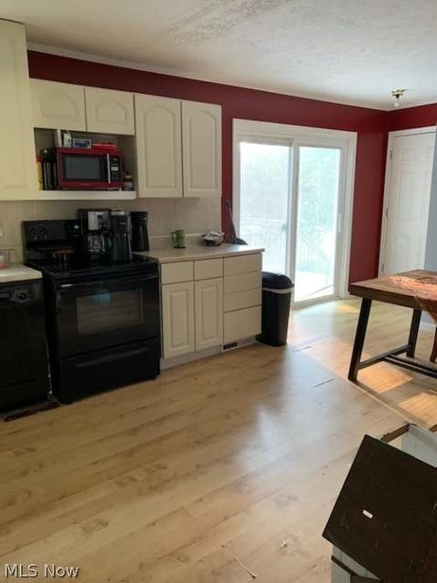 9305 Nichols Rd, Freedom, OH 44231 photo 12